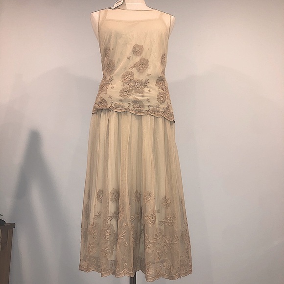 Talbots Dresses & Skirts - Talbots Cream and Beige Embroidered Skirt Set